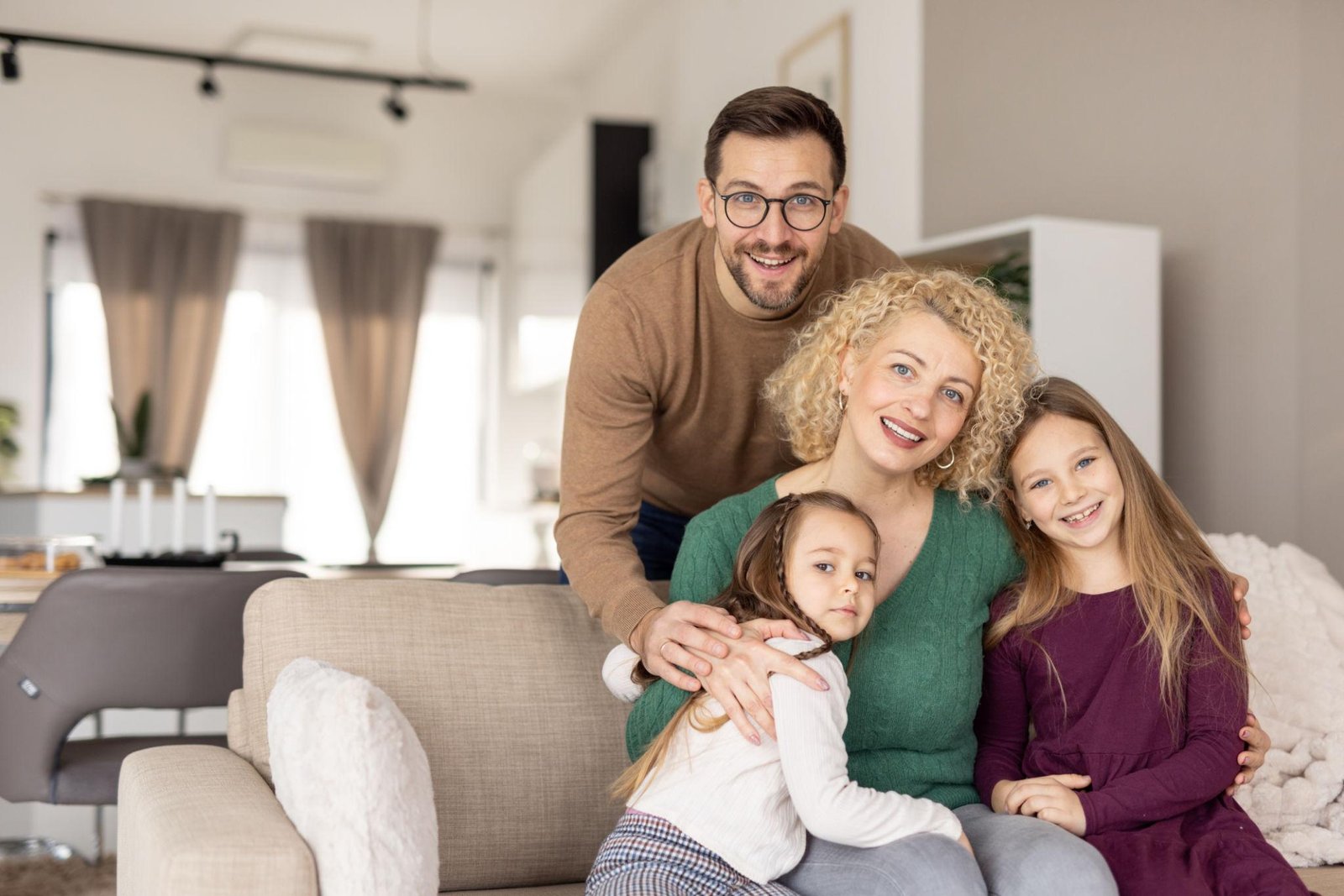 Read more about the article 2026 Holiday Debt Detox: How the Best Calgary Mortgage Broker Can Help